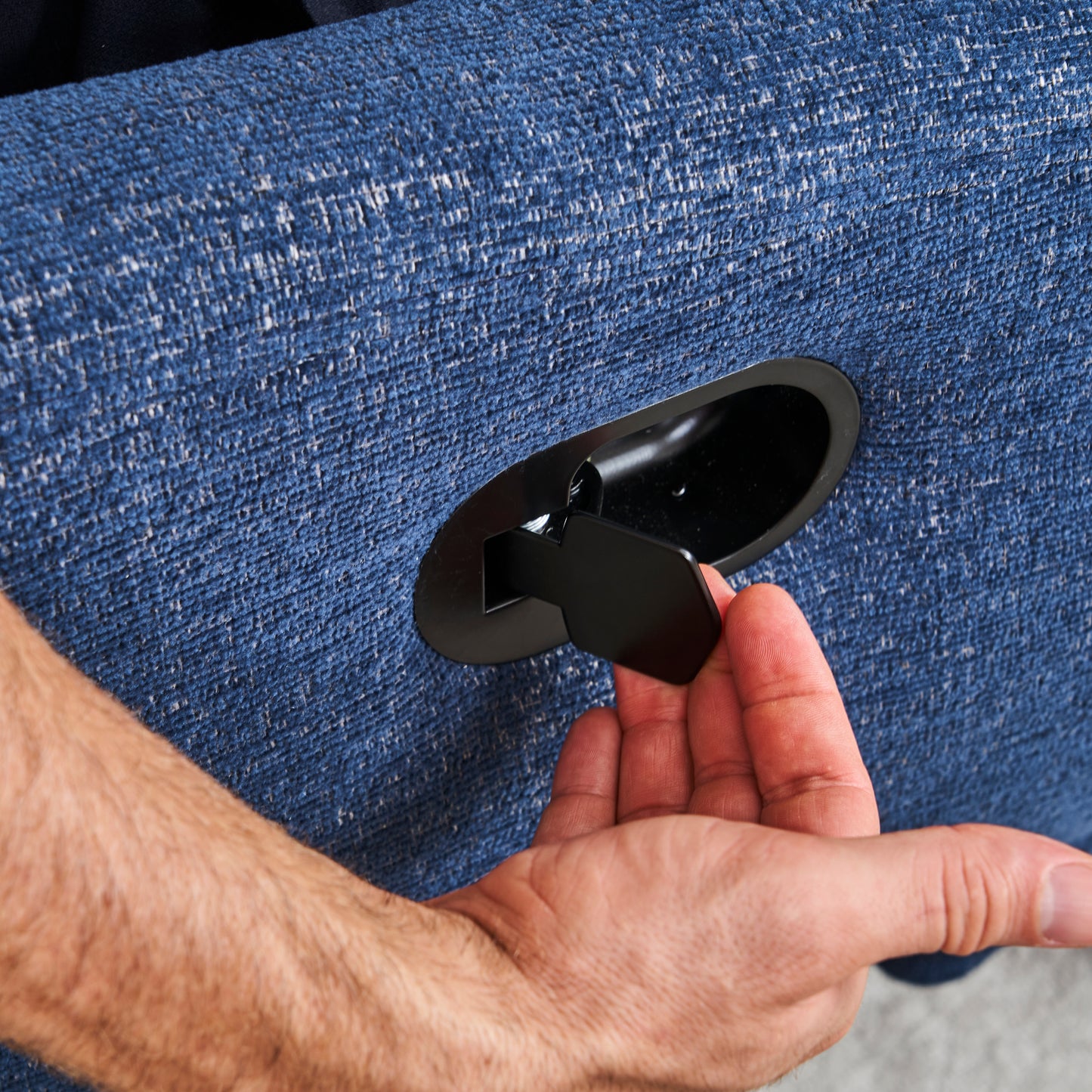 Bequemer Relaxsessel mit Liegefunktion – Chenille Fernsehsessel mit Fußstütze, drehbarer Stillsessel & Loungesessel für Wohnzimmer, modernes Sofa, Blau