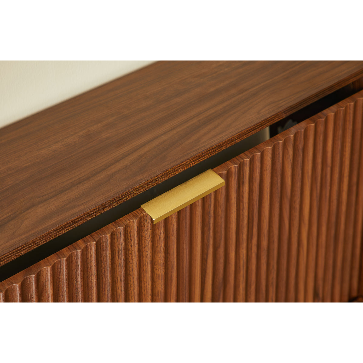 03129003-5d20-4b93-afda-0058ab689d45