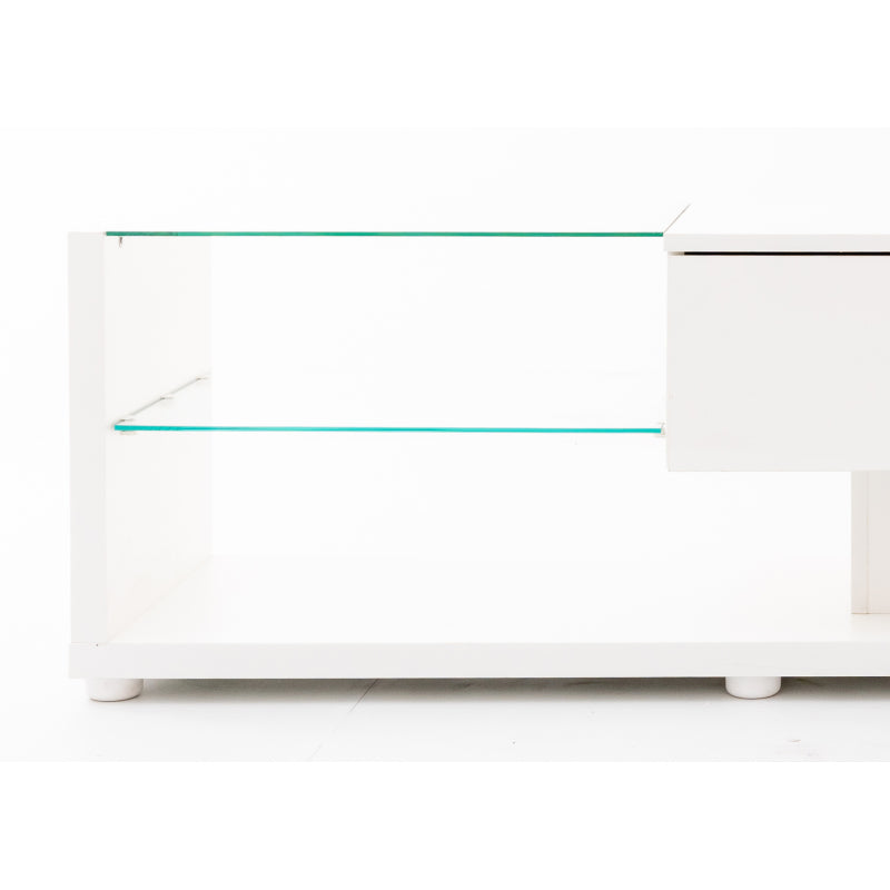 TV-Schränke, niedrige Paneele, hochglänzende weiße Glastrennwände und variable LED-Beleuchtung. Es verbindet natürlichen, rustikalen Stil mit modernem Design.