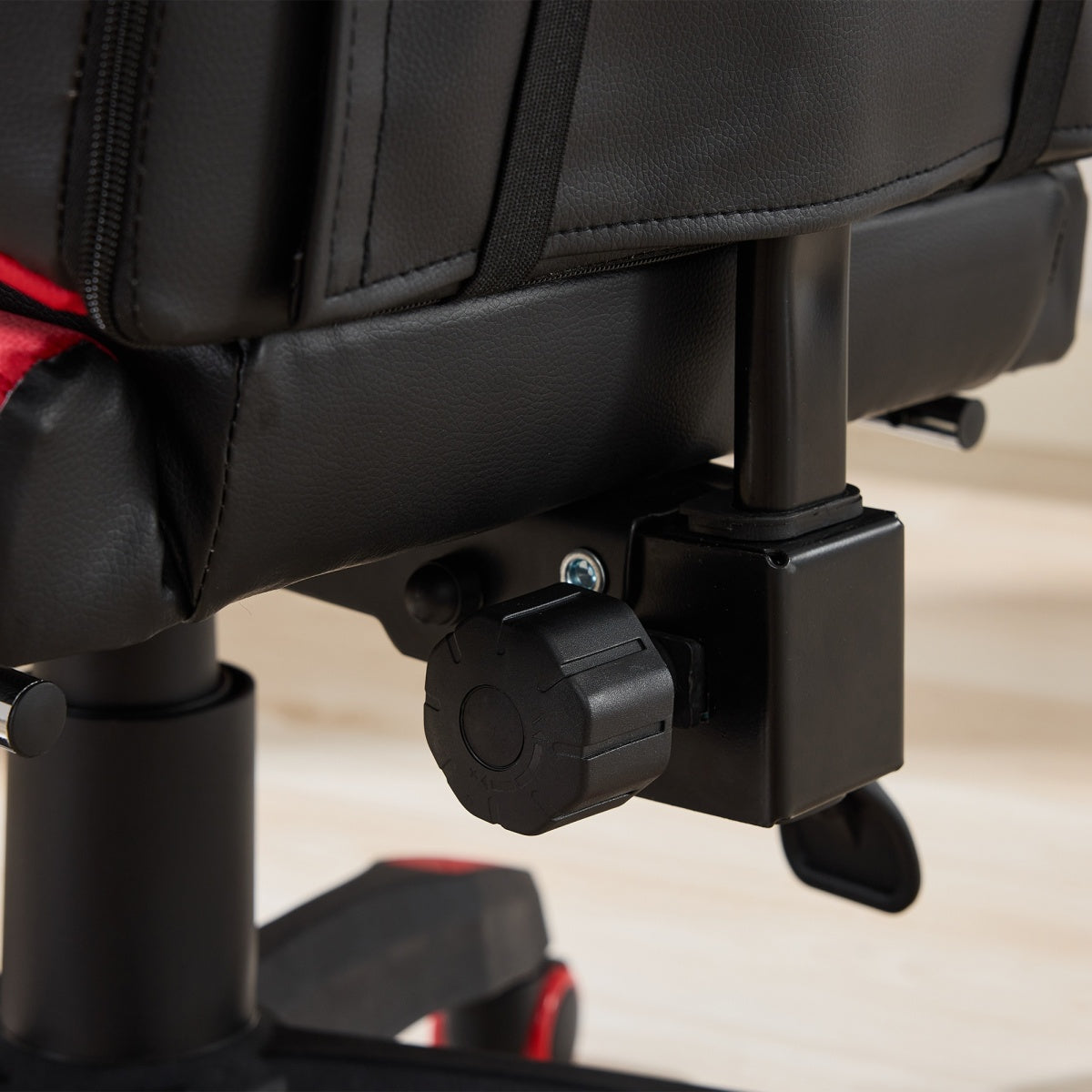 Gaming Stuhl Racing Design, 155° Liegefunktion, Fußstütze, Lendenmassage, Schwarz-Rot