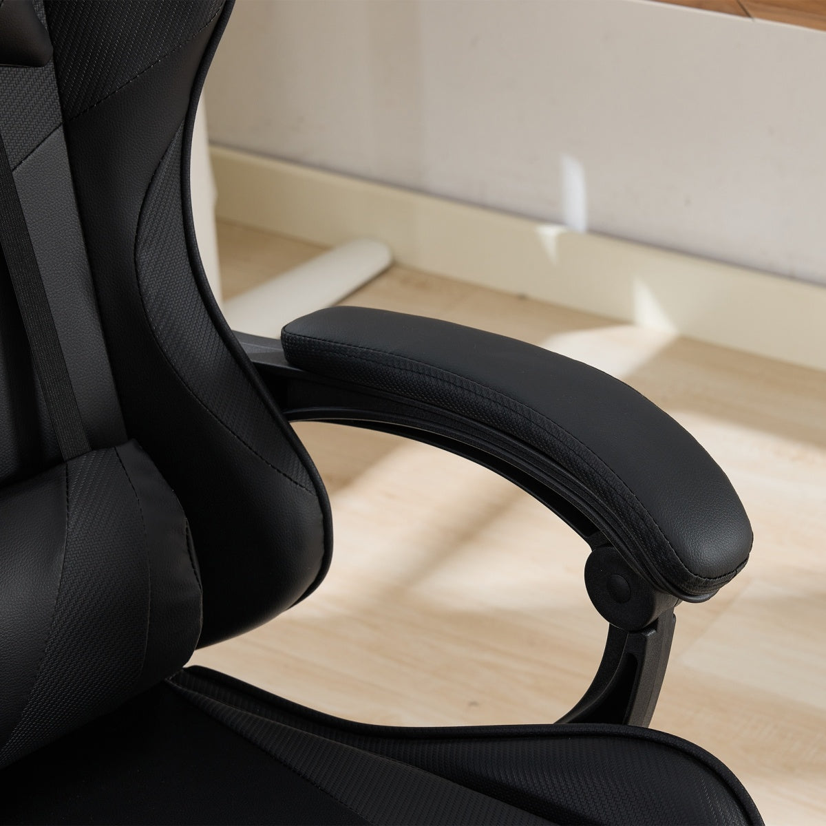 Gaming Stuhl Racing Design, 155° Liegefunktion, Fußstütze, Lendenmassage, Schwarz