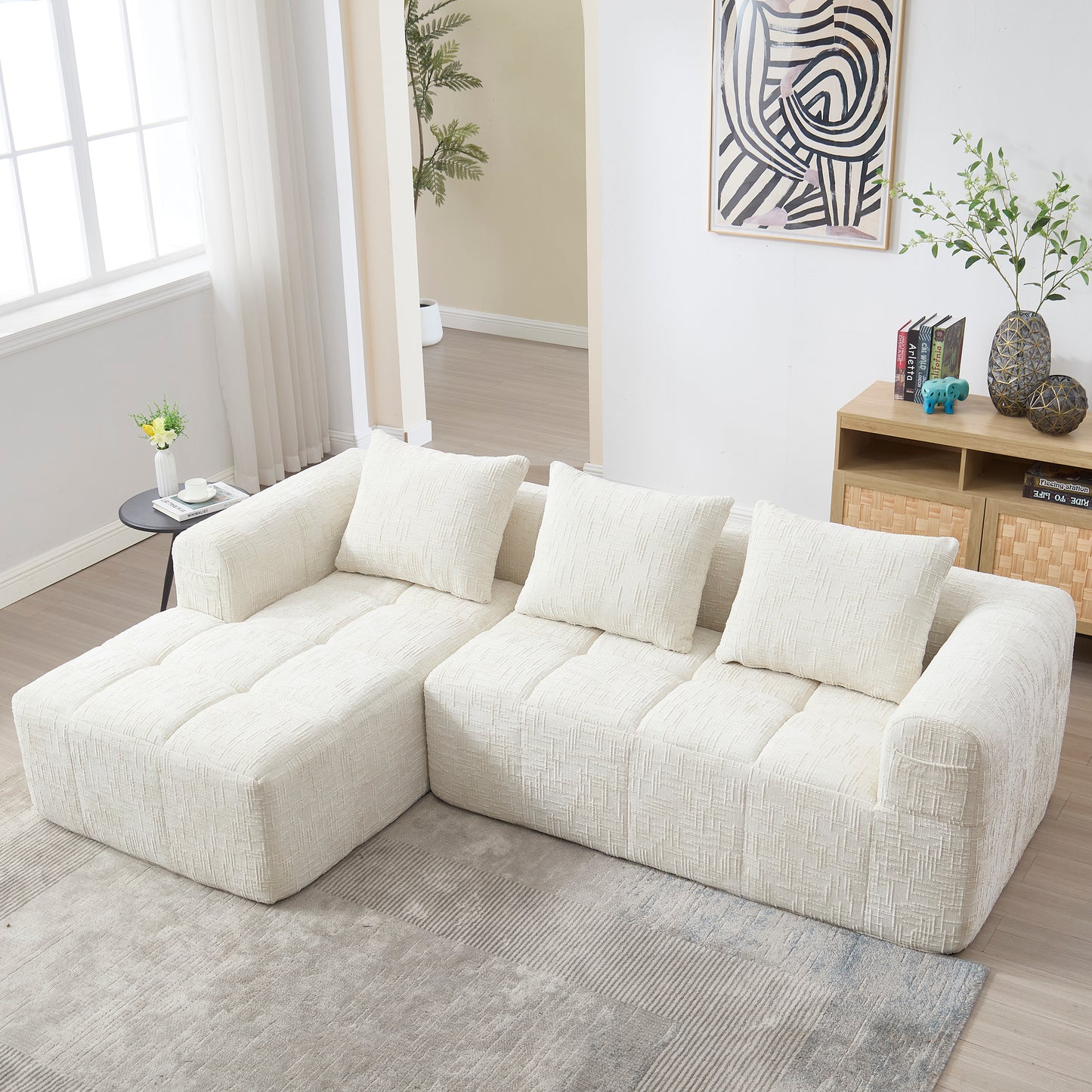Modernes Sektionssofa, L-Sofa, 3-Sitzer-Sofa, keine Installation erforderlich, Chenille-Sofa mit Chaiselongue und Armlehnen, 3 Kissen, Seitentasche für Fernbedienung, Beige