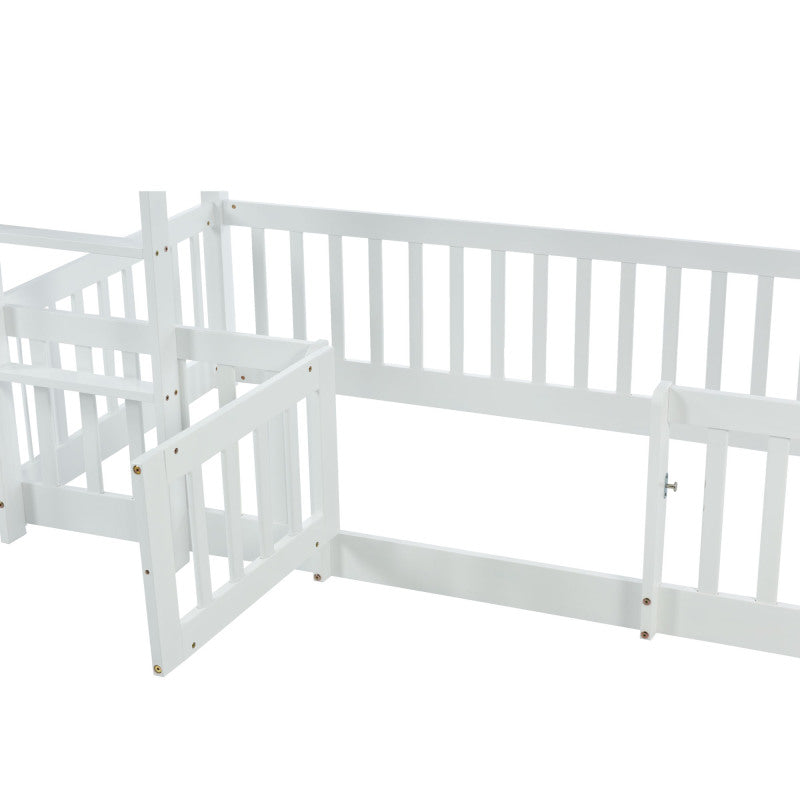 Etagenbett mit rechtwinkliger Treppe, Bett mit Zäune und Türchen, Kinderbett mit Fallschutz und Gitter, Massivholz, weiß (200x90cm)
