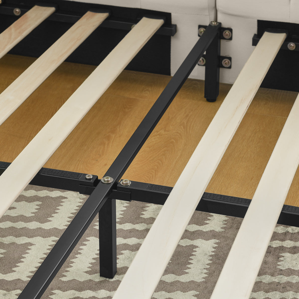 Doppelbett 140×200 cm aus Samt mit hoher Rückenlehne, stabiles Bettgestell aus Holz & Metall, ideal für Schlafzimmer & Gästezimmer, Beige (ohne Matratze)