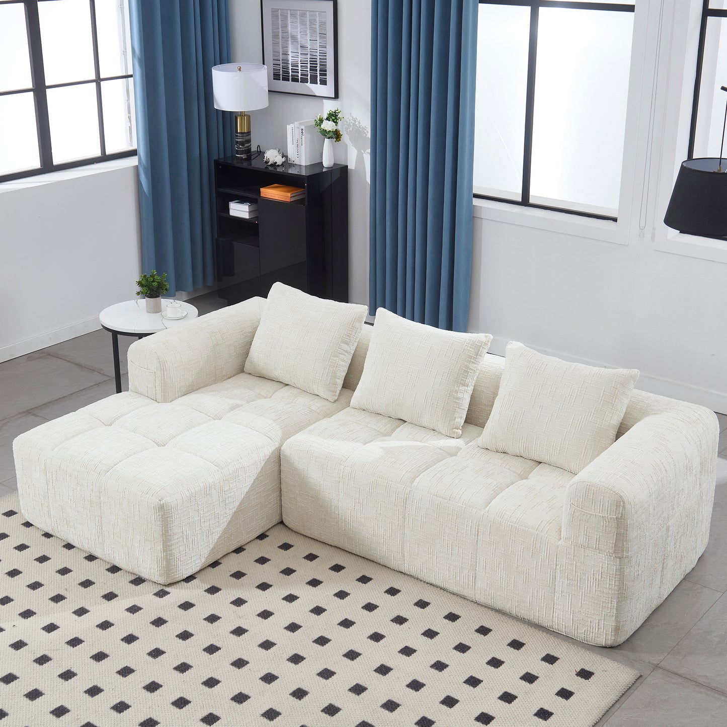 Modernes Sektionssofa, L-Sofa, 3-Sitzer-Sofa, keine Installation erforderlich, Chenille-Sofa mit Chaiselongue und Armlehnen, 3 Kissen, Seitentasche für Fernbedienung, Beige