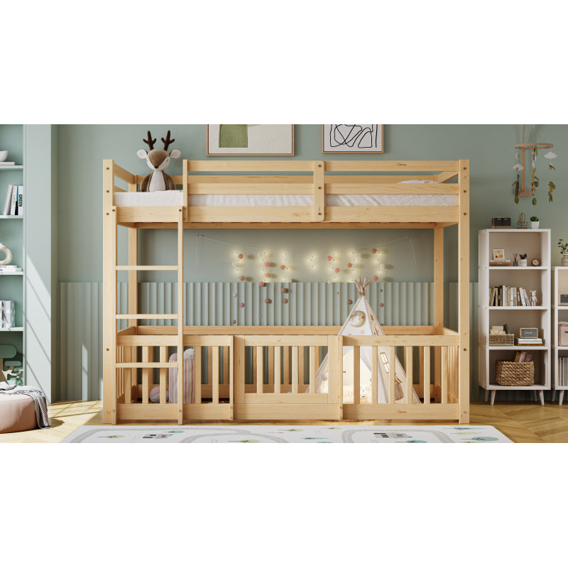Etagenbett mit rechtwinkliger Treppe, Bett mit Zäune und Türchen, Kinderbett mit Fallschutz und Gitter, Massivholz, natur (200x90cm)