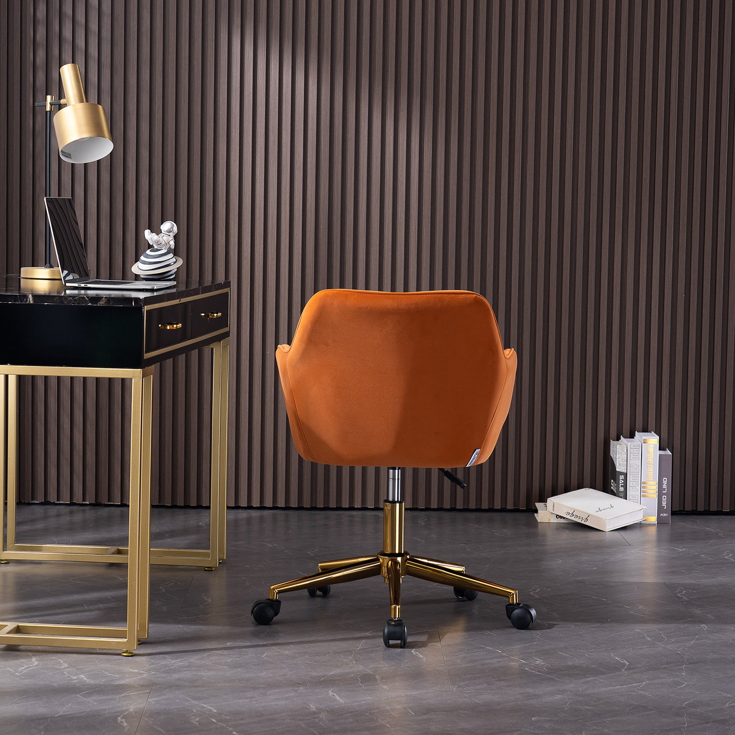 Neuer höhenverstellbarer Drehstuhl aus Samtstoff für das Büro im Innenbereich mit goldenen Beinen,Orange