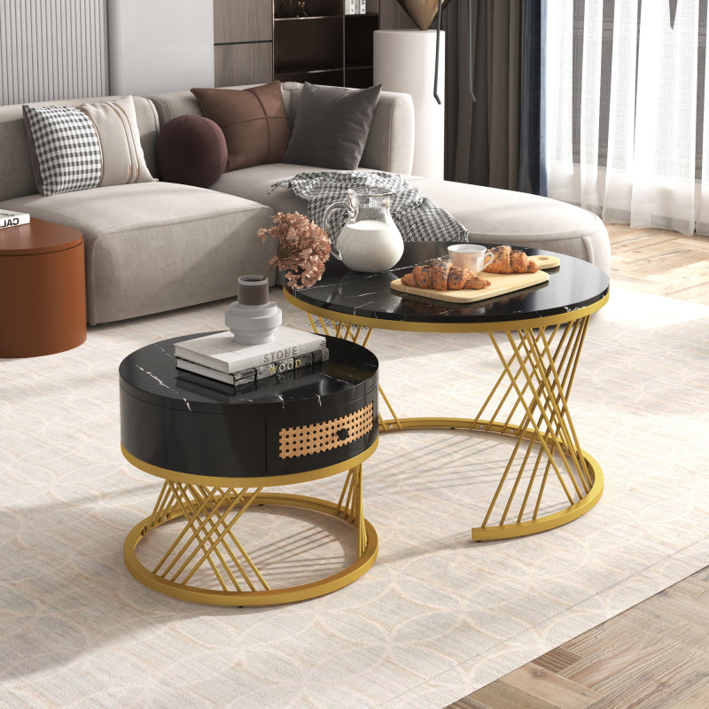 2 in 1 Runder Couchtisch aus MDF, Beistelltisch mit Tischplatte aus Marmor und Schubladen aus Kunststoff-Rattan, Griffe aus Massivholz. goldene Eisenfüße. 70*70*45,5+50*50*38,5cm