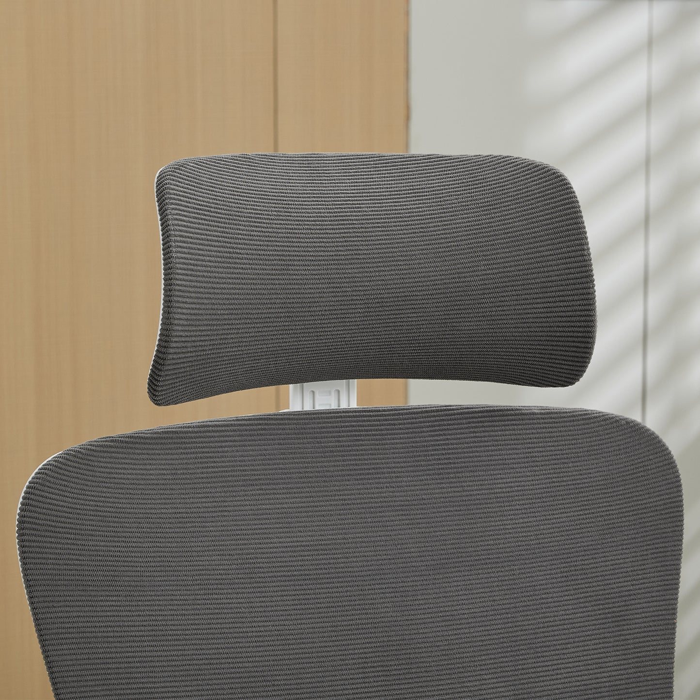 Ergonomischer Netz-Bürostuhl mit verstellbarer Lendenstütze und Kopfstütze – Hochlehner-Exekutive Schreibtischstuhl für Zuhause/Büro. Grau