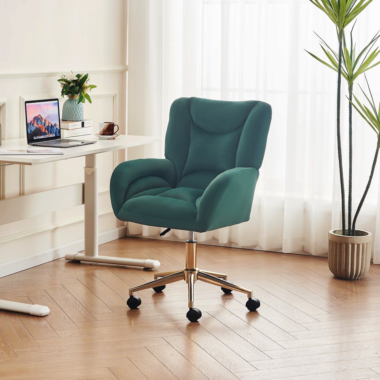 Full KD Samtstoffmaterial Höhenverstellbarer Drehstuhl für das Home-Office im Innenbereich mit goldenen Beinen, grün