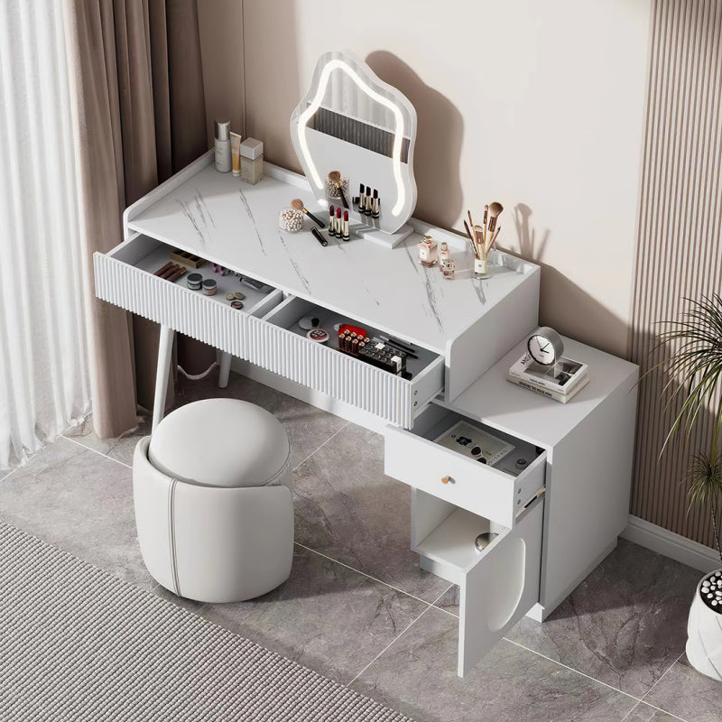 Schminktisch mit LED-Spiegel und Beleuchtung - Weißes Schminktisch-Set für Schlafzimmer mit drei geräumigen Schubladen und einer Tür (ohne Hocker)