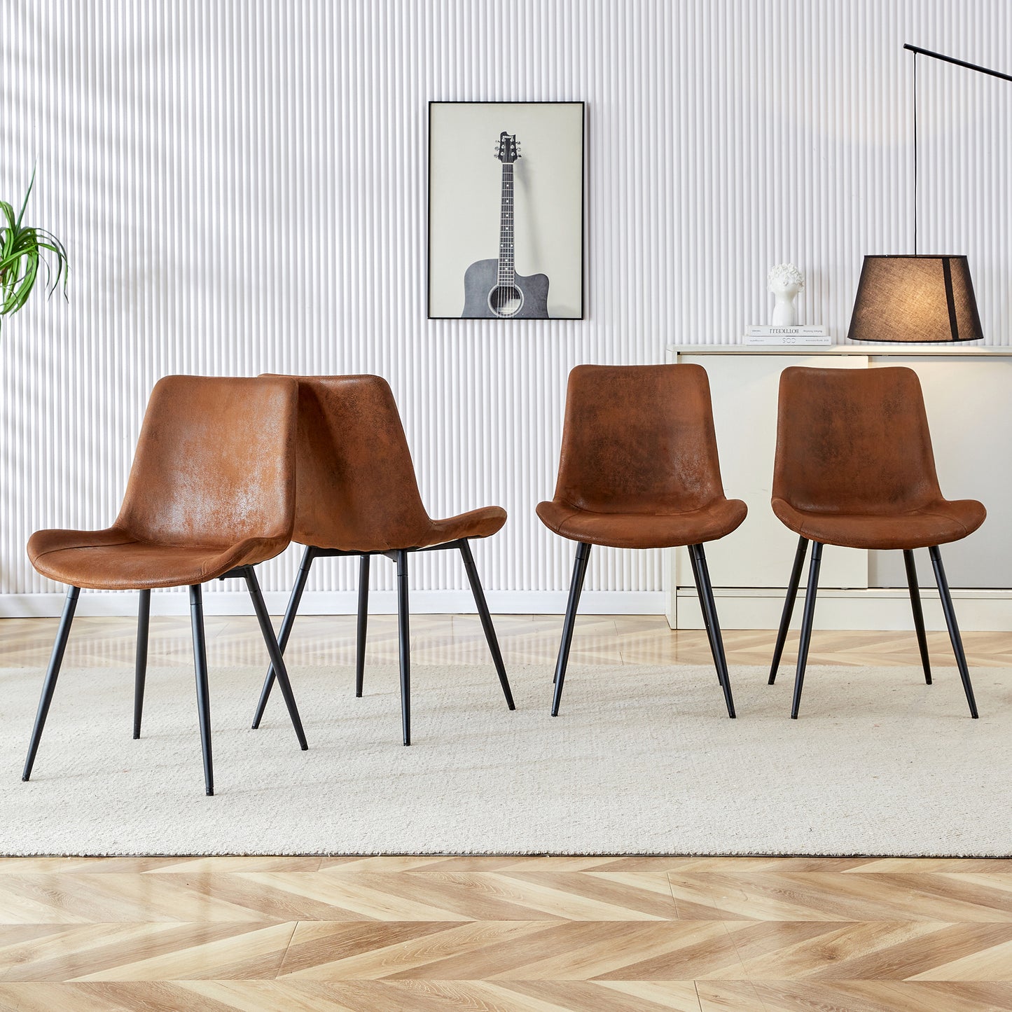4er-Set Esszimmerstühle Braun Atmungsaktive Tech-Fabric Modernes Design mit verbreiterter Sitzfläche und rutschfesten Metallfüßen