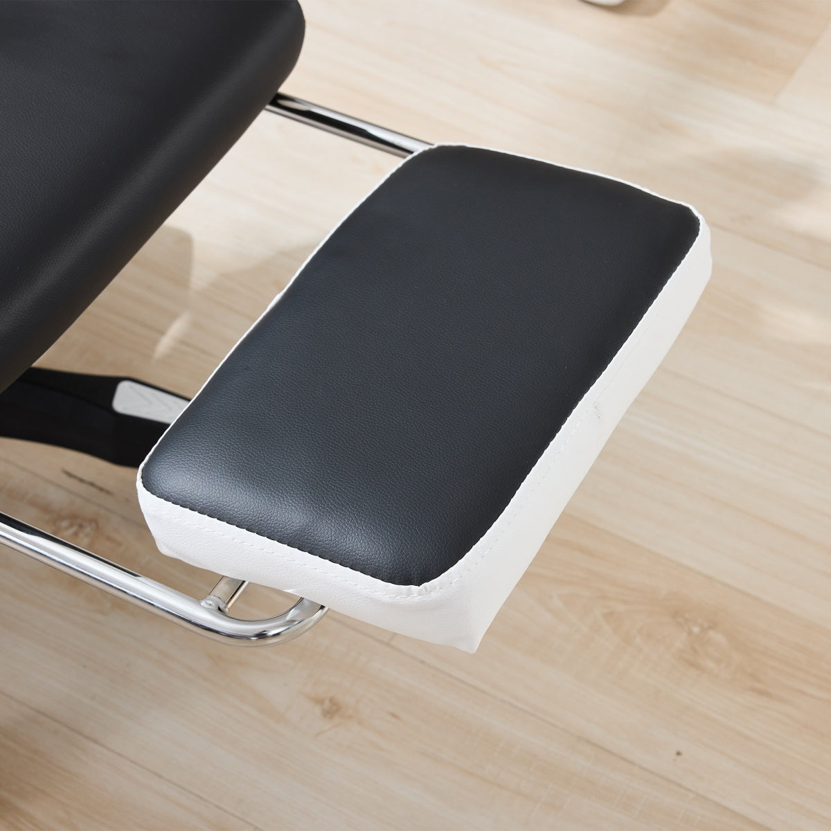 Gaming Stuhl Racing Design, 155° Liegefunktion, Fußstütze, Lendenmassage, Schwarz+Weiß