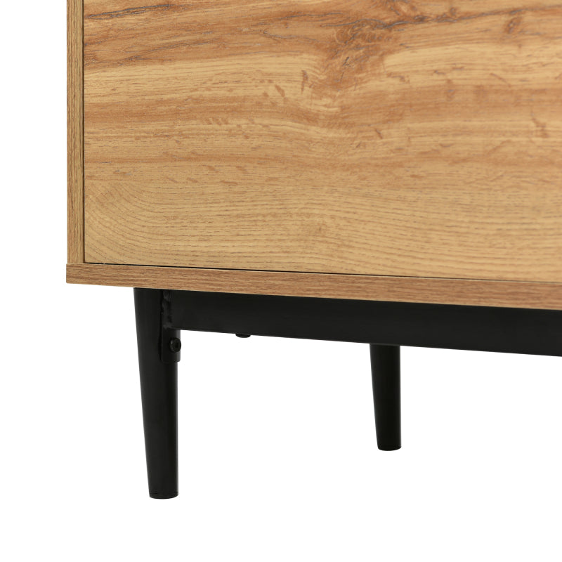 Moderner sideboard aus Holz mit drei Türen und Regalen