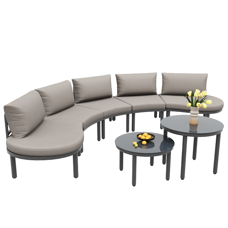 Gartenmöbel-Set (5-Sitzer), 2 Couchtische aus gehärtetem Glas, verzinkter Eisenrahmen, bequeme Gartenmöbel mit grauen Sitzpolstern und Kissen, mit verstellbaren Beinen, elegantes abgerundetes Sofa