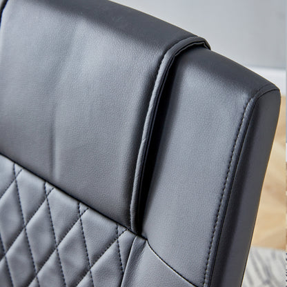 Schwarzer PU-Stuhl im nordischen Stil (vier Stühle im Inneren einer Kiste) - mit Netznähtdesign, glänzende silberne Metallbeine