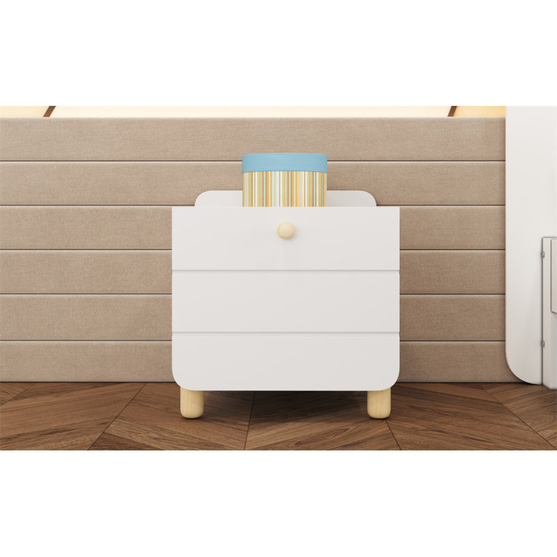 Nachttisch mit 1 Schublade, geräuschlose Auszüge mit Einlegeböden, feine holzfarbene Füße, Stauraum im Wohn- und Schlafzimmer, einzigartiges und minimalistisches Design, Weiß