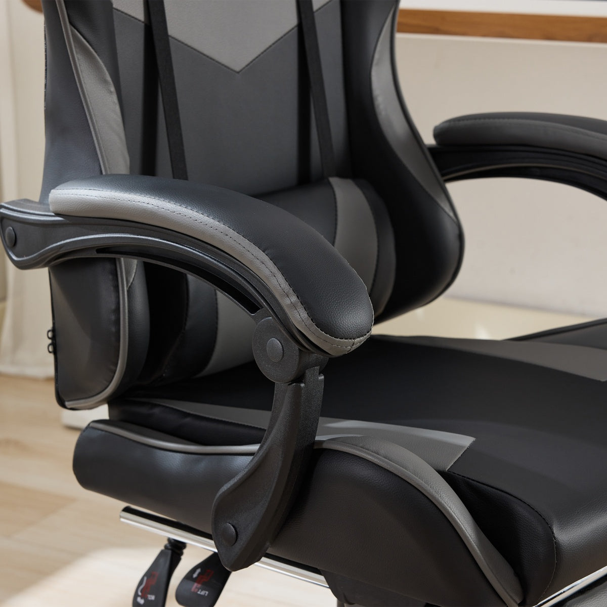 Gaming Stuhl Racing Design, 155° Liegefunktion, Fußstütze, Lendenmassage, Schwarz-Grau