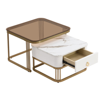 Stapelbarer Couchtisch: hochglänzende Marmoroptik und Teebraun Glasplatte, goldene Akzente, Beistelltisch mit Schubladen.  zweiteiliges Set