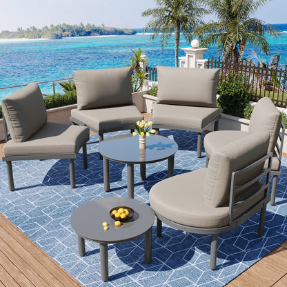 Gartenmöbel-Set (5-Sitzer), 2 Couchtische aus gehärtetem Glas, verzinkter Eisenrahmen, bequeme Gartenmöbel mit grauen Sitzpolstern und Kissen, mit verstellbaren Beinen, elegantes abgerundetes Sofa