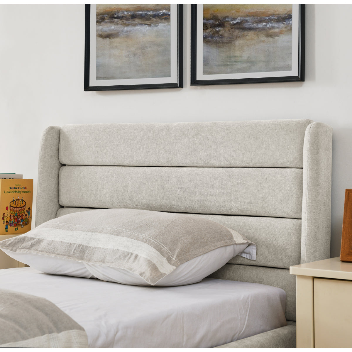 Einzelbett 90×200 cm mit Chenille-Oberfläche & 2 Schubladen, stabiles Bettgestell aus Holz/Metall, ideal für Kinder-, Jugend- & Gästezimmer, Beige (ohne Matratze)