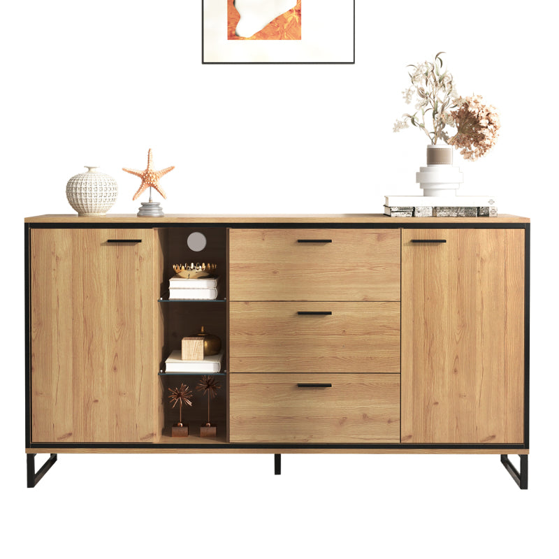Sideboard mit drei Schubladen, exquisite Maserung. Modernes Sideboard in Holzfarbe mit Ablagefächern – stilvolle und funktionale Wohnmöbel. Schwarz und Holzfarbe.