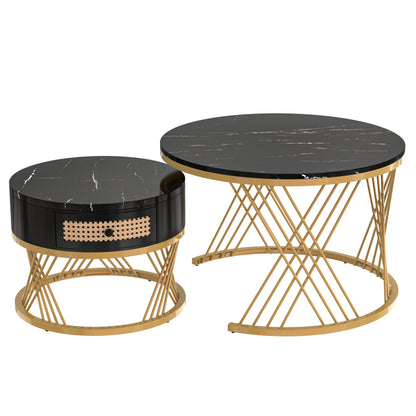 2 in 1 Runder Couchtisch aus MDF, Beistelltisch mit Tischplatte aus Marmor und Schubladen aus Kunststoff-Rattan, Griffe aus Massivholz. goldene Eisenfüße. 70*70*45,5+50*50*38,5cm