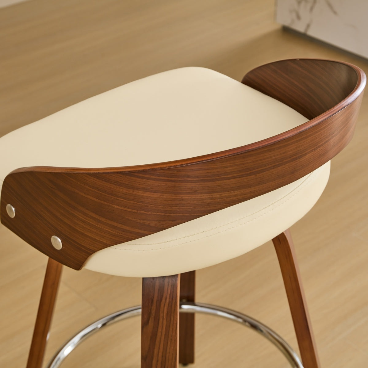 319bfce0-2a7d-4dd5-a71b-b138cb305177