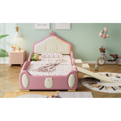Polsterbett, Crown Cartoon Bett, Mit Multi-Mode-LED-Streifen, Kinderbett mit kleiner Rutsche und Treppe, mit schützenden weichen Kanten, mit Holzlatten, PU, Rosa + Beige, 90x200cm