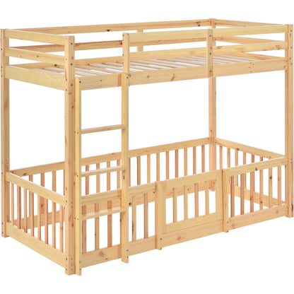 Etagenbett mit rechtwinkliger Treppe, Bett mit Zäune und Türchen, Kinderbett mit Fallschutz und Gitter, Massivholz, natur (200x90cm)