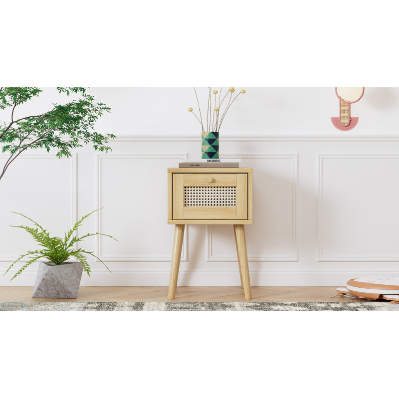 Klassischer Nachttisch mit ein Schubladen, mit Rattan-Schubladenplatte, mit goldfarbenem Metallgriff und lange Holzbeine, Stauraum im Wohnzimmer und Schlafzimmer, Spanplatten+PE-Rattan, Natur