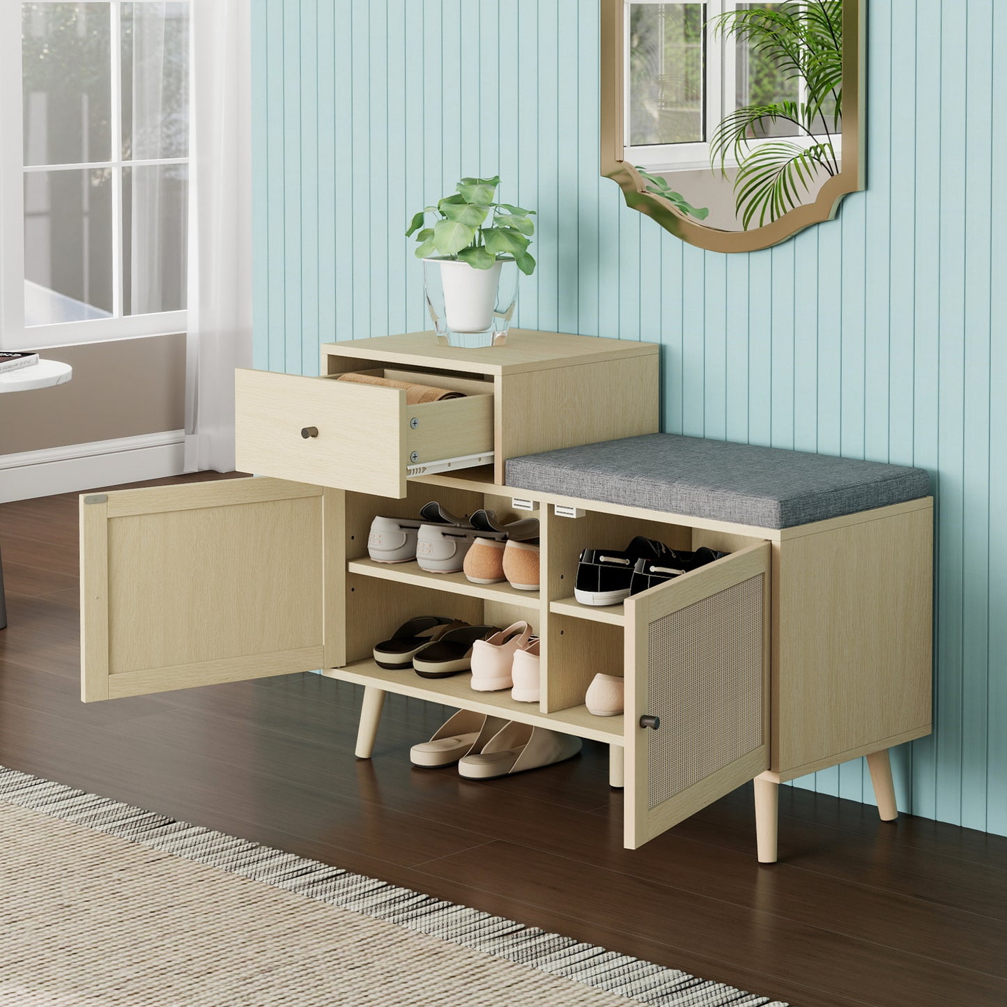 Schuhbank im Boho-Stil in Naturholzoptik – mit Rattangeflecht-Doppeltüren, Schublade und gepolsterter Sitzfläche – ideal für Flur, Eingangsbereich oder Korridor.