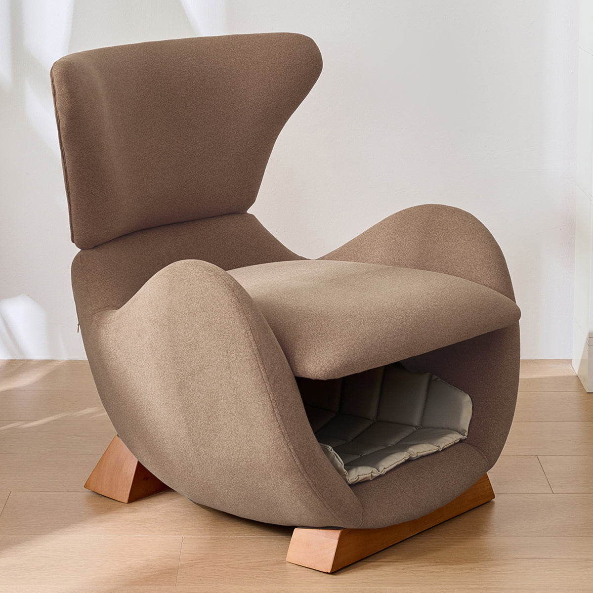 Designer-Loungesessel im Walhai-Look – Haustierfreundliches Einzelsofa mit Katzenhöhle, kratzfester Stoff, moderner Fernsehsessel, Braun