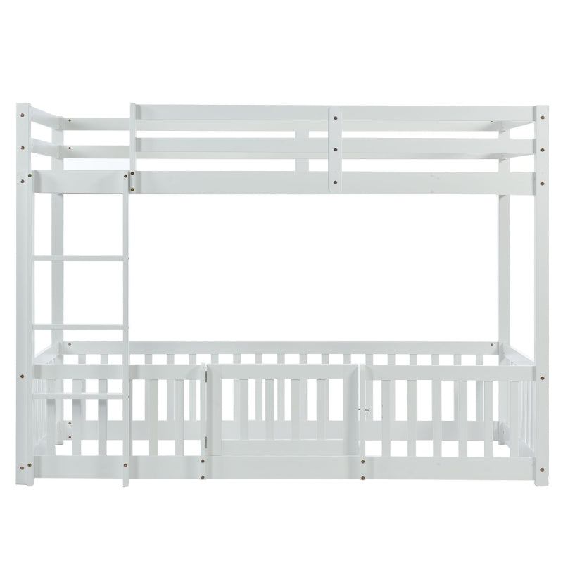 Etagenbett mit rechtwinkliger Treppe, Bett mit Zäune und Türchen, Kinderbett mit Fallschutz und Gitter, Massivholz, weiß (200x90cm)