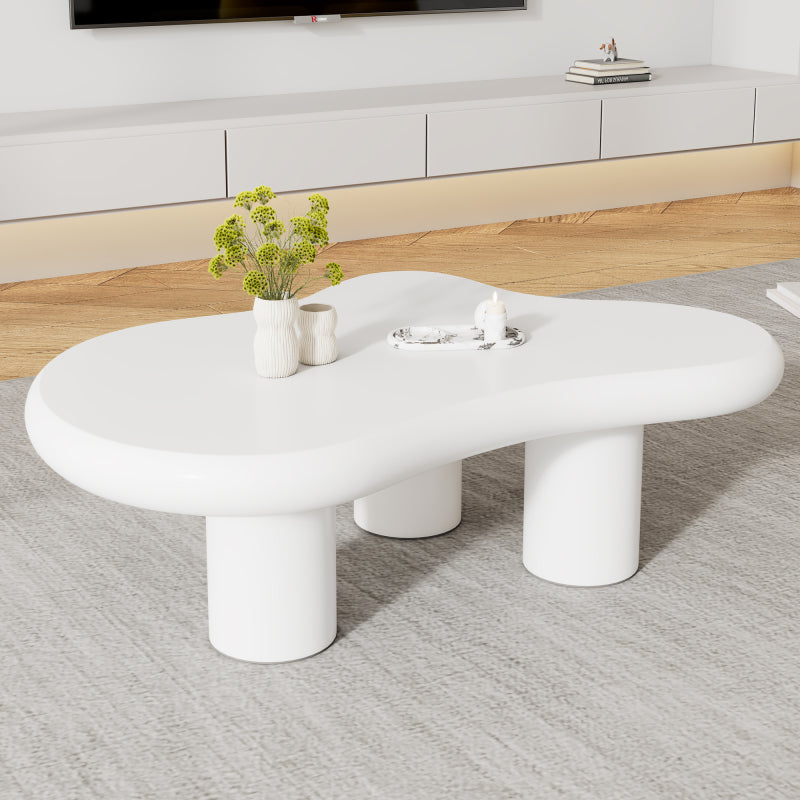 Unregelmäßiger Couchtisch in Wolkenform, 97cm Länge, 67cm Breite, 32cm Höhe, MDF mit Filzunterlagen, lackierte Oberfläche,Kreativer Couchtisch