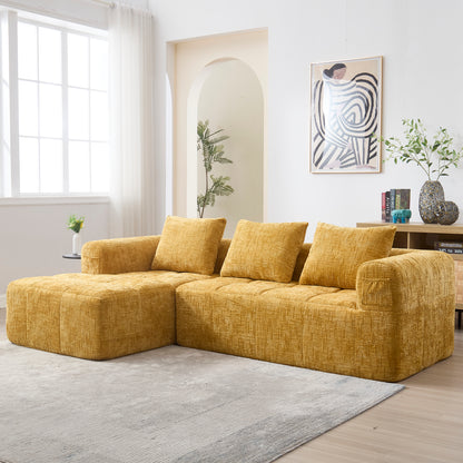Modernes Sektionssofa, L-Sofa, 3-Sitzer-Sofa, keine Installation erforderlich, Chenille-Sofa mit Chaiselongue und Armlehnen, 3 Kissen, Seitentasche für Fernbedienung, Gelb