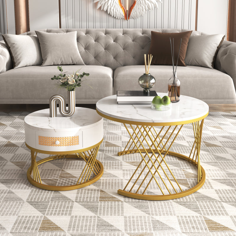 2 in 1 Runder Couchtisch aus MDF, Beistelltisch mit Tischplatte aus Marmor und Schubladen aus Kunststoff-Rattan, Griffe aus Massivholz. goldene Eisenfüße. 70*70*45,5+50*50*38,5cm