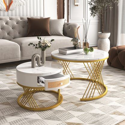 2 in 1 Runder Couchtisch aus MDF, Beistelltisch mit Tischplatte aus Marmor und Schubladen aus Kunststoff-Rattan, Griffe aus Massivholz. goldene Eisenfüße. 70*70*45,5+50*50*38,5cm