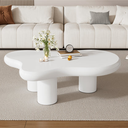 Unregelmäßiger Couchtisch in Wolkenform, 97cm Länge, 67cm Breite, 32cm Höhe, MDF mit Filzunterlagen, lackierte Oberfläche,Kreativer Couchtisch